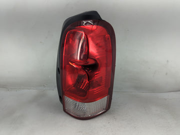 2007 Chevrolet Uplander Tail Light Assembly Passenger Right OEM P/N:3057KX Fits OEM Used Auto Parts - Oemusedautoparts1.com