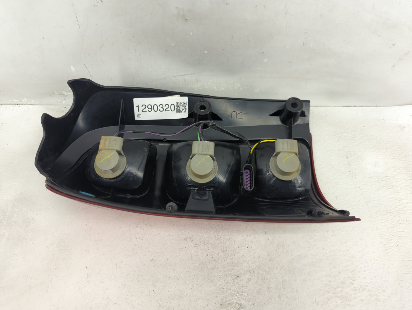 2007 Chevrolet Uplander Tail Light Assembly Passenger Right OEM P/N:3057KX Fits OEM Used Auto Parts - Oemusedautoparts1.com