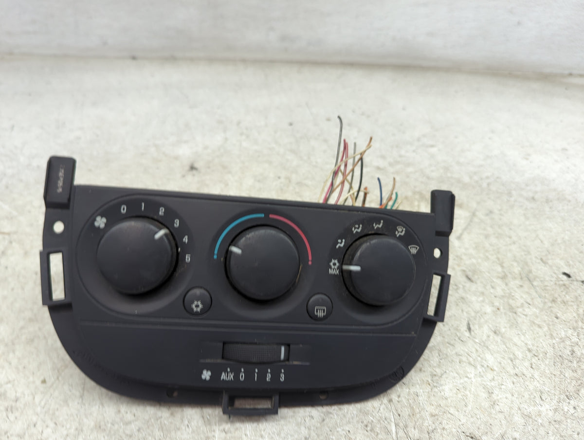 2005-2009 Chevrolet Uplander Climate Control Module Temperature AC/Heater Replacement P/N:15816507 11285101 Fits OEM Used Au