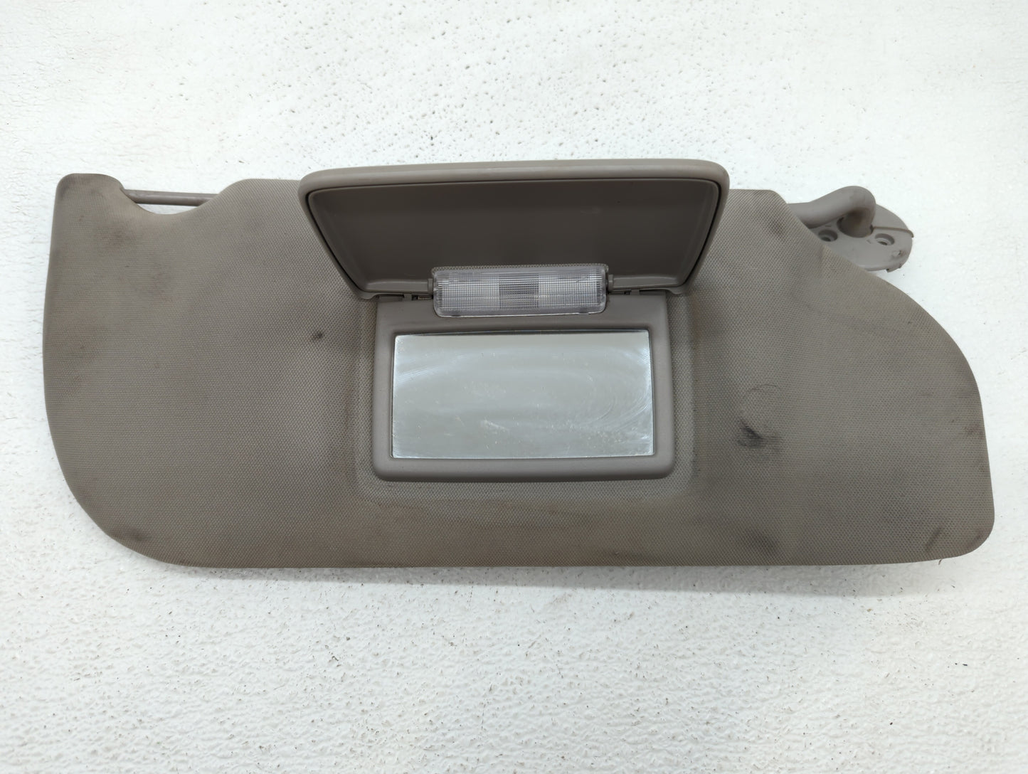 2005-2009 Chevrolet Uplander Sun Visor Shade Replacement Passenger Right Mirror Fits Fits 2005 2006 2007 2008 2009 OEM Used 
