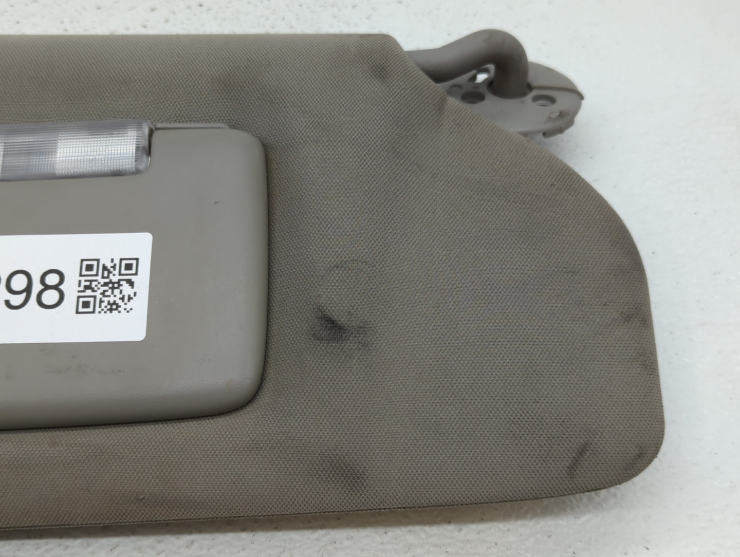 2005-2009 Chevrolet Uplander Sun Visor Shade Replacement Passenger Right Mirror Fits Fits 2005 2006 2007 2008 2009 OEM Used 