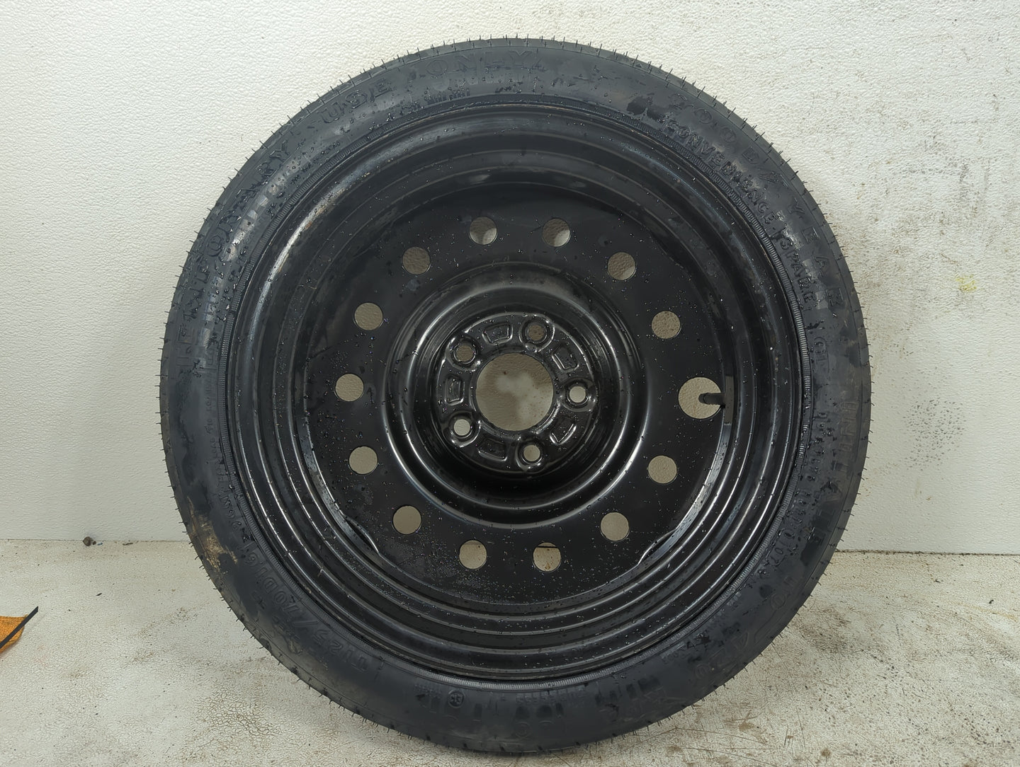 2007 Chevrolet Impala (80 & Up) Impala Spare Donut Tire Wheel Rim Oem - Oemusedautoparts1.com