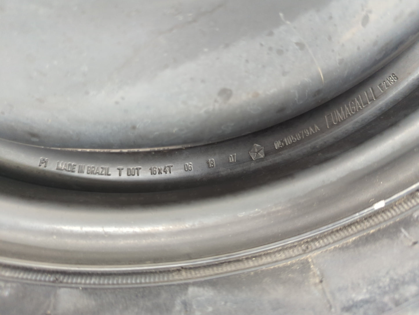 2007 Chrysler 200 Spare Donut Tire Wheel Rim Oem - Oemusedautoparts1.com