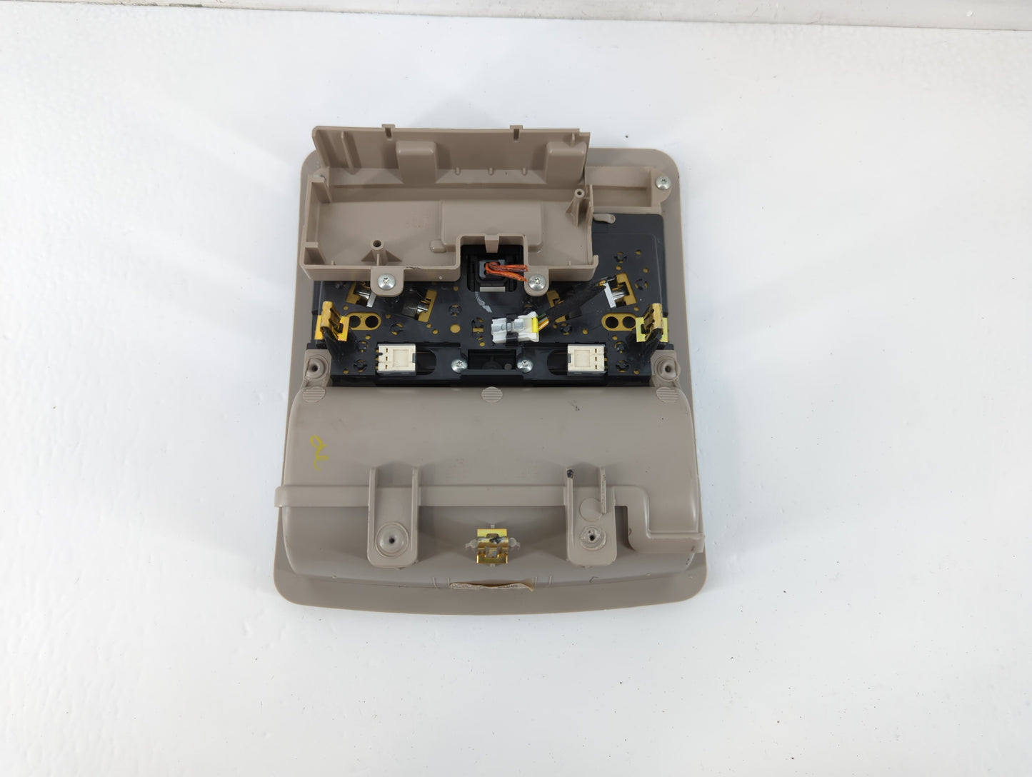 2005-2007 Chrysler 300 Overhead Roof Console Interior Dome Light - Oemusedautoparts1.com