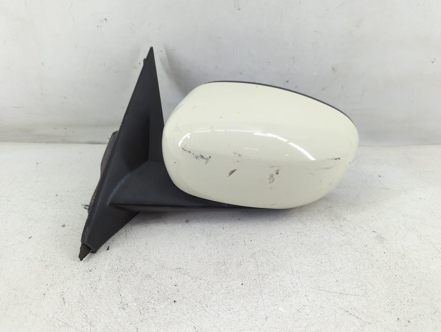 2006-2010 Chrysler 300 Side Mirror Replacement Driver Left View Door Mirror Fits Fits 2006 2007 2008 2009 2010 OEM Used Auto