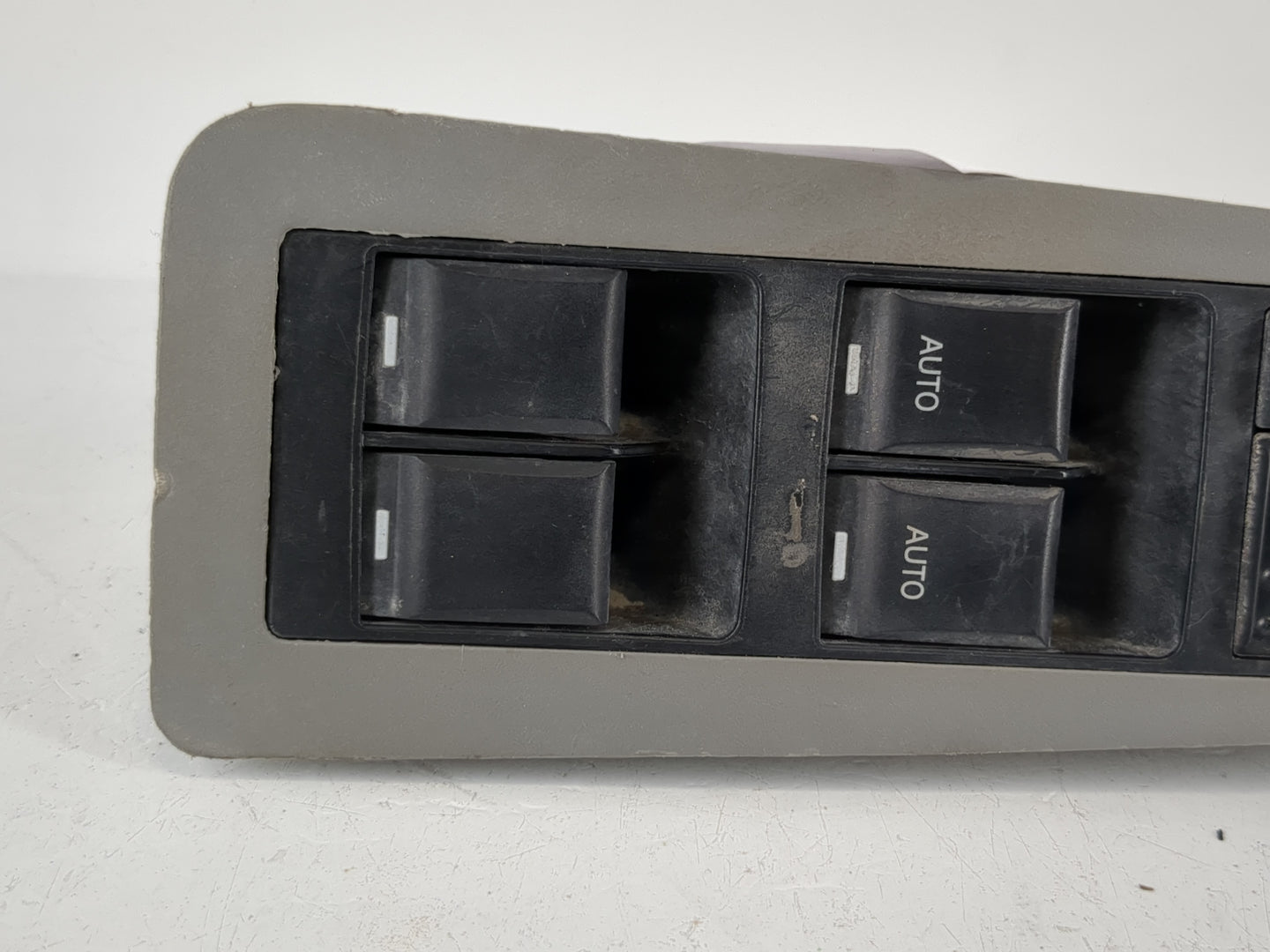 2006-2010 Chrysler 300 Master Power Window Switch Replacement Driver Side Left P/N:04602781AA Fits OEM Used Auto Parts - Oem