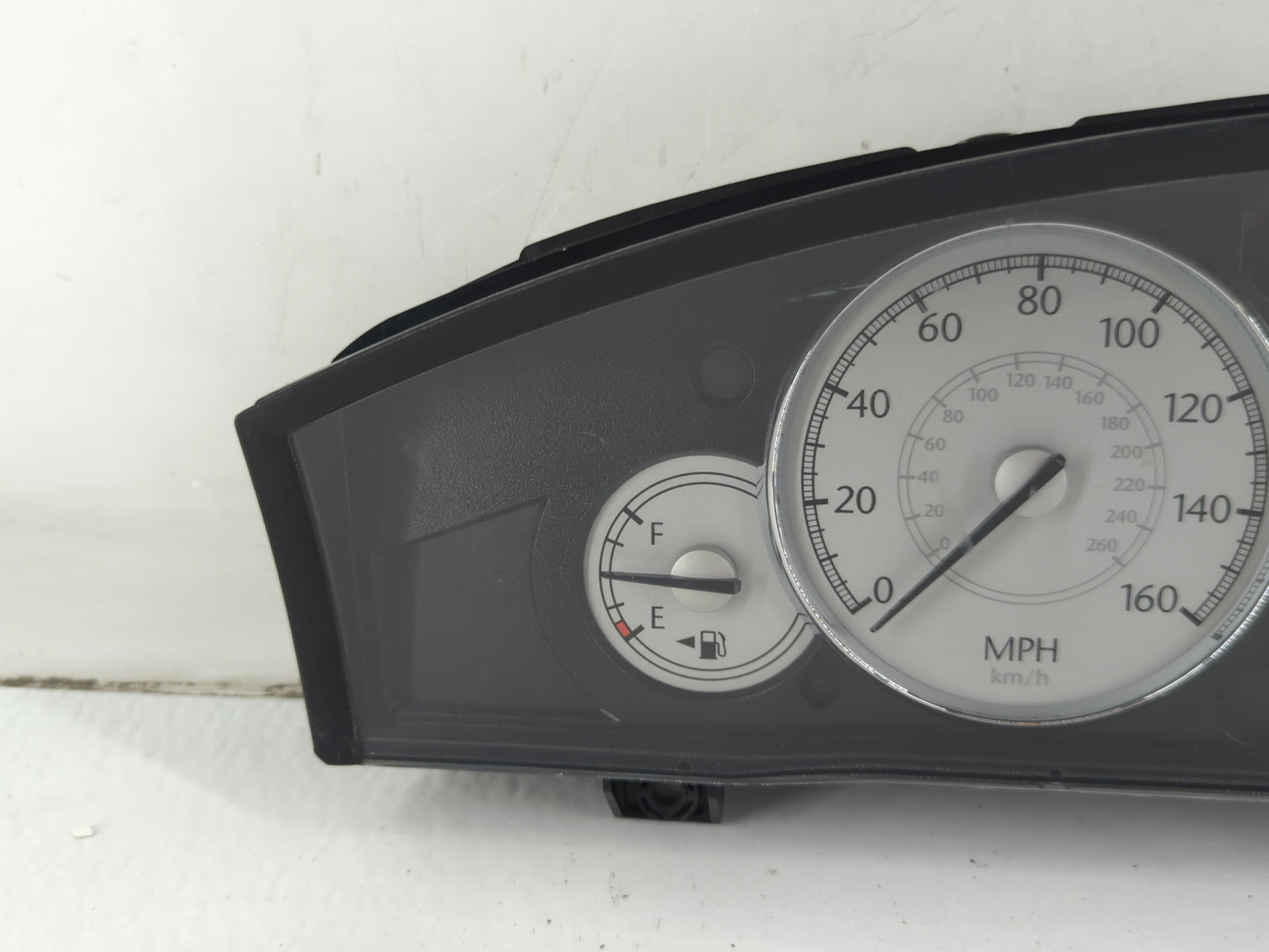 2007 Chrysler 300 Instrument Cluster Speedometer Gauges P/N:P05172058AF Fits OEM Used Auto Parts - Oemusedautoparts1.com