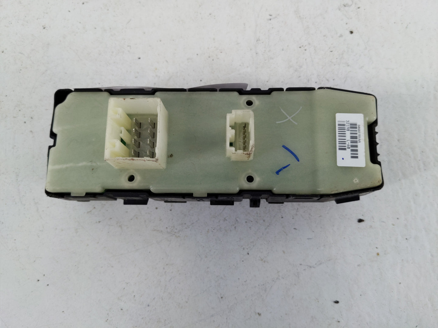 2007 Chrysler 300 Master Power Window Switch Replacement Driver Side Left P/N:04602781AA Fits OEM Used Auto Parts - Oemuseda