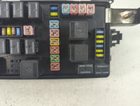 2006-2007 Chrysler 300 Fusebox Fuse Box Panel Relay Module P/N:P04692031AH Fits Fits 2006 2007 OEM Used Auto Parts - Oemused