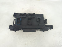 2006-2007 Chrysler 300 Fusebox Fuse Box Panel Relay Module P/N:P04692031AH Fits Fits 2006 2007 OEM Used Auto Parts - Oemused