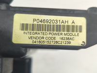 2006-2007 Chrysler 300 Fusebox Fuse Box Panel Relay Module P/N:P04692031AH Fits Fits 2006 2007 OEM Used Auto Parts - Oemused