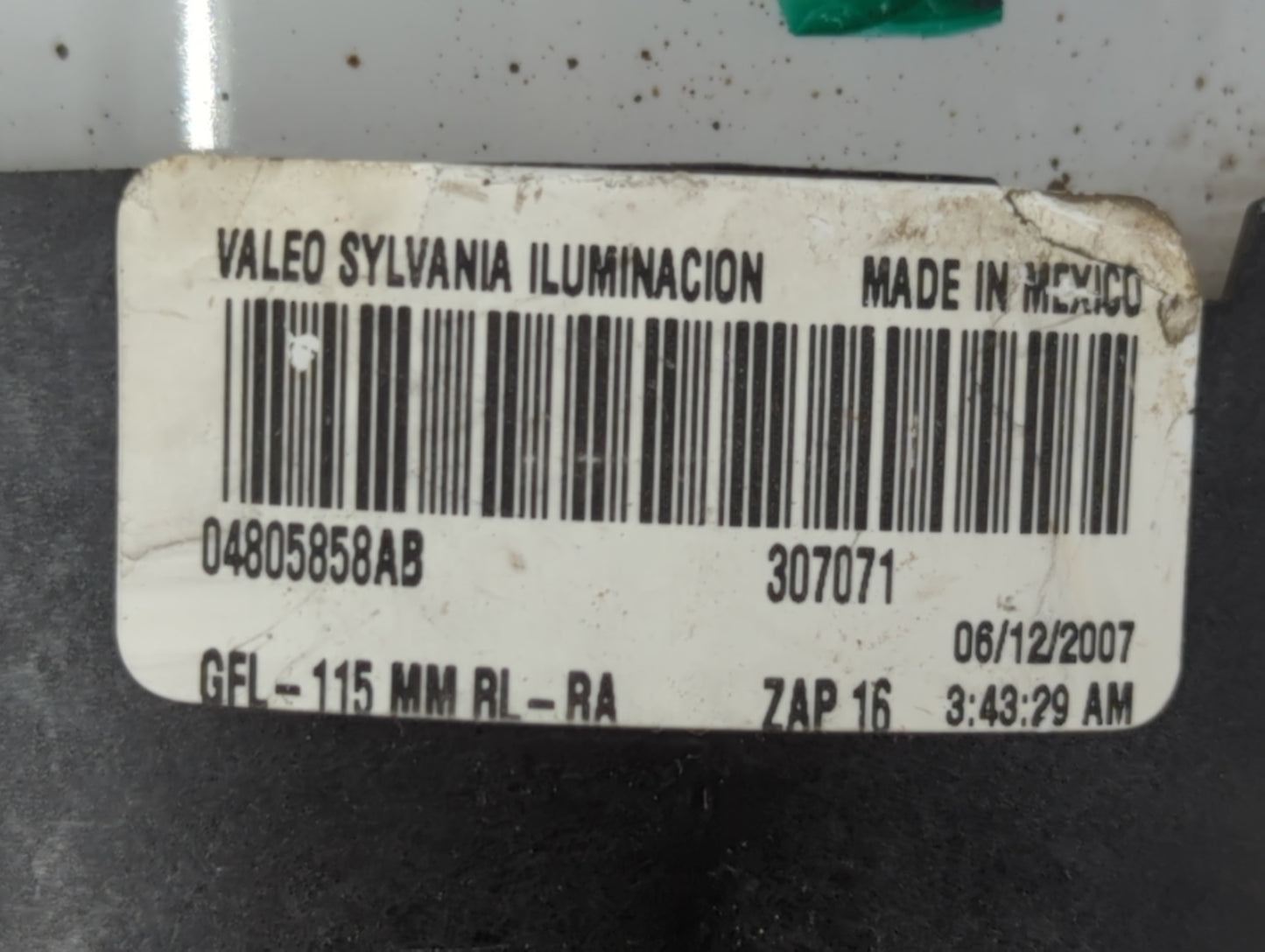 2005-2010 Chrysler 300 Passenger Right Oem Front Light Lamp - Oemusedautoparts1.com