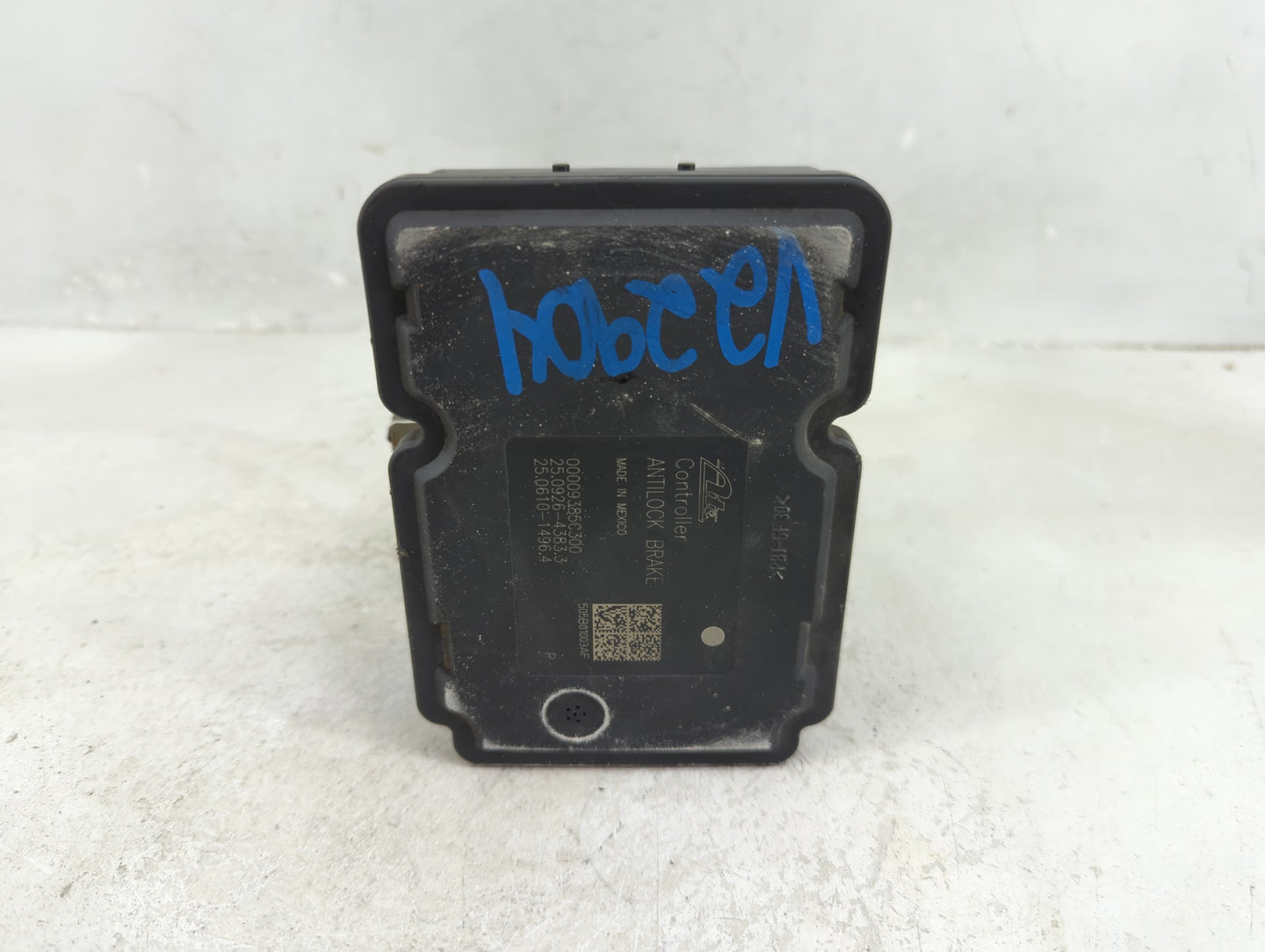 2006-2007 Chrysler 300 ABS Pump Control Module Replacement P/N:P4779492AF Fits Fits 2006 2007 OEM Used Auto Parts - Oemuseda