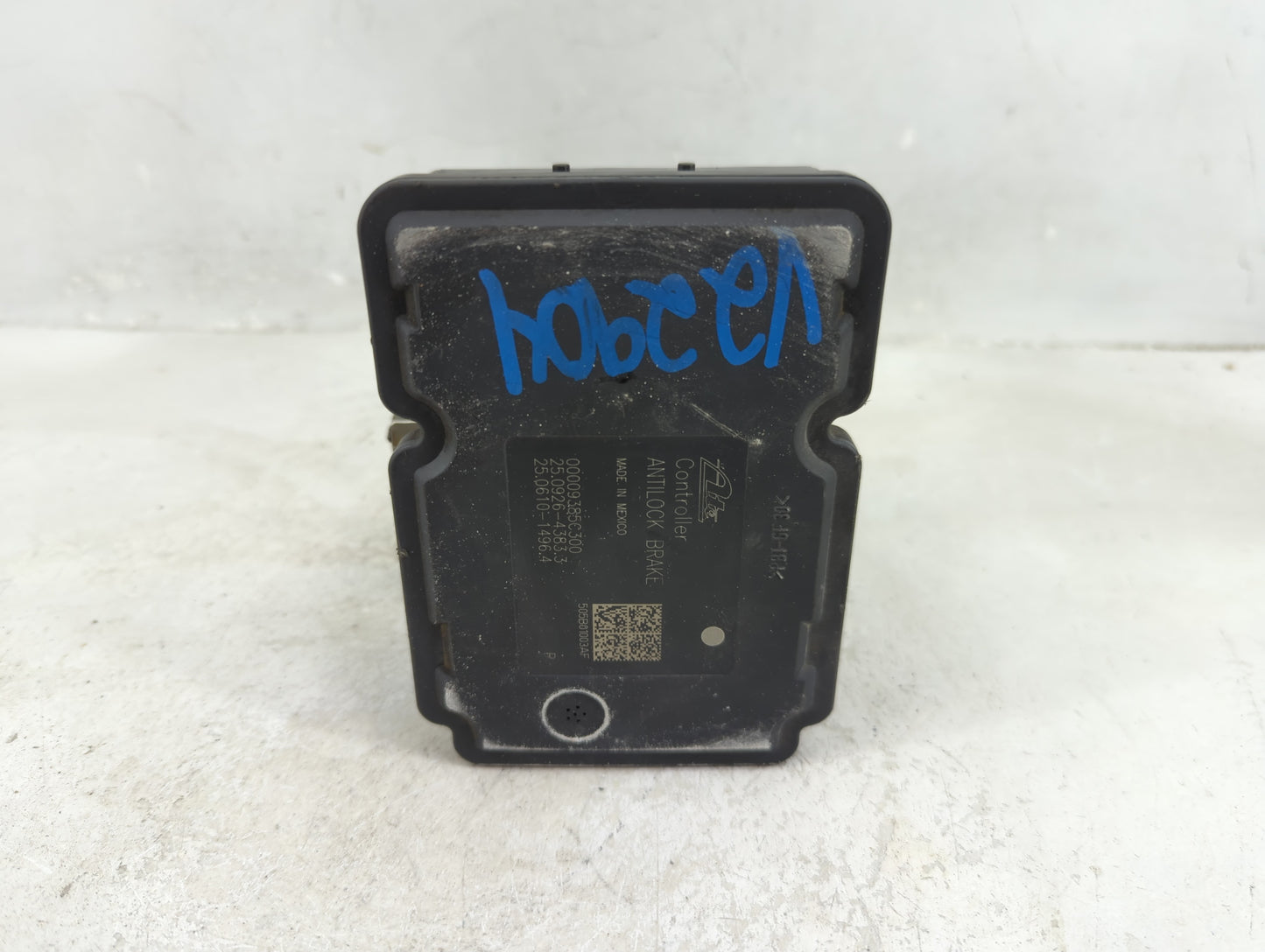2006-2007 Chrysler 300 ABS Pump Control Module Replacement P/N:P4779492AF Fits Fits 2006 2007 OEM Used Auto Parts - Oemuseda