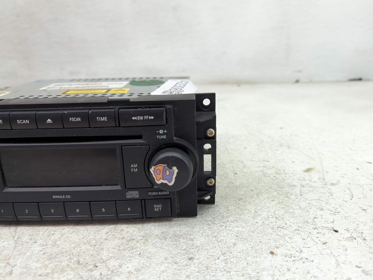 2005-2007 Chrysler 300 Radio AM FM Cd Player Receiver Replacement P/N:P05064173AI Fits Fits 2004 2005 2006 2007 2008 2009 20