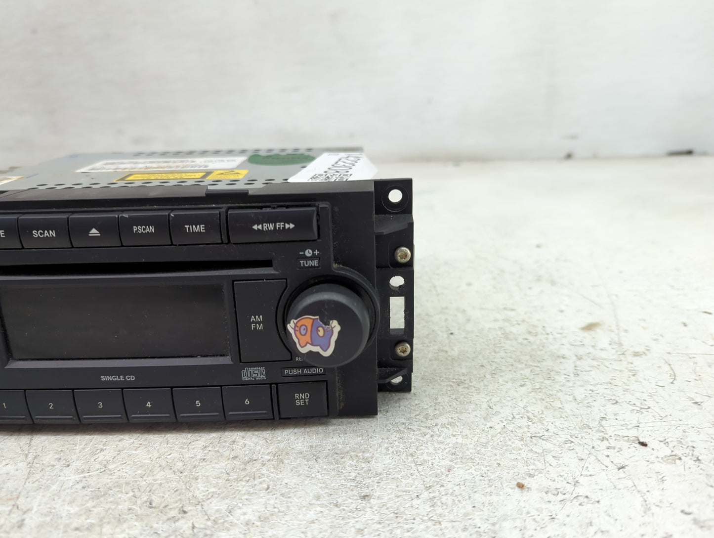 2005-2007 Chrysler 300 Radio AM FM Cd Player Receiver Replacement P/N:P05064173AI Fits Fits 2004 2005 2006 2007 2008 2009 20