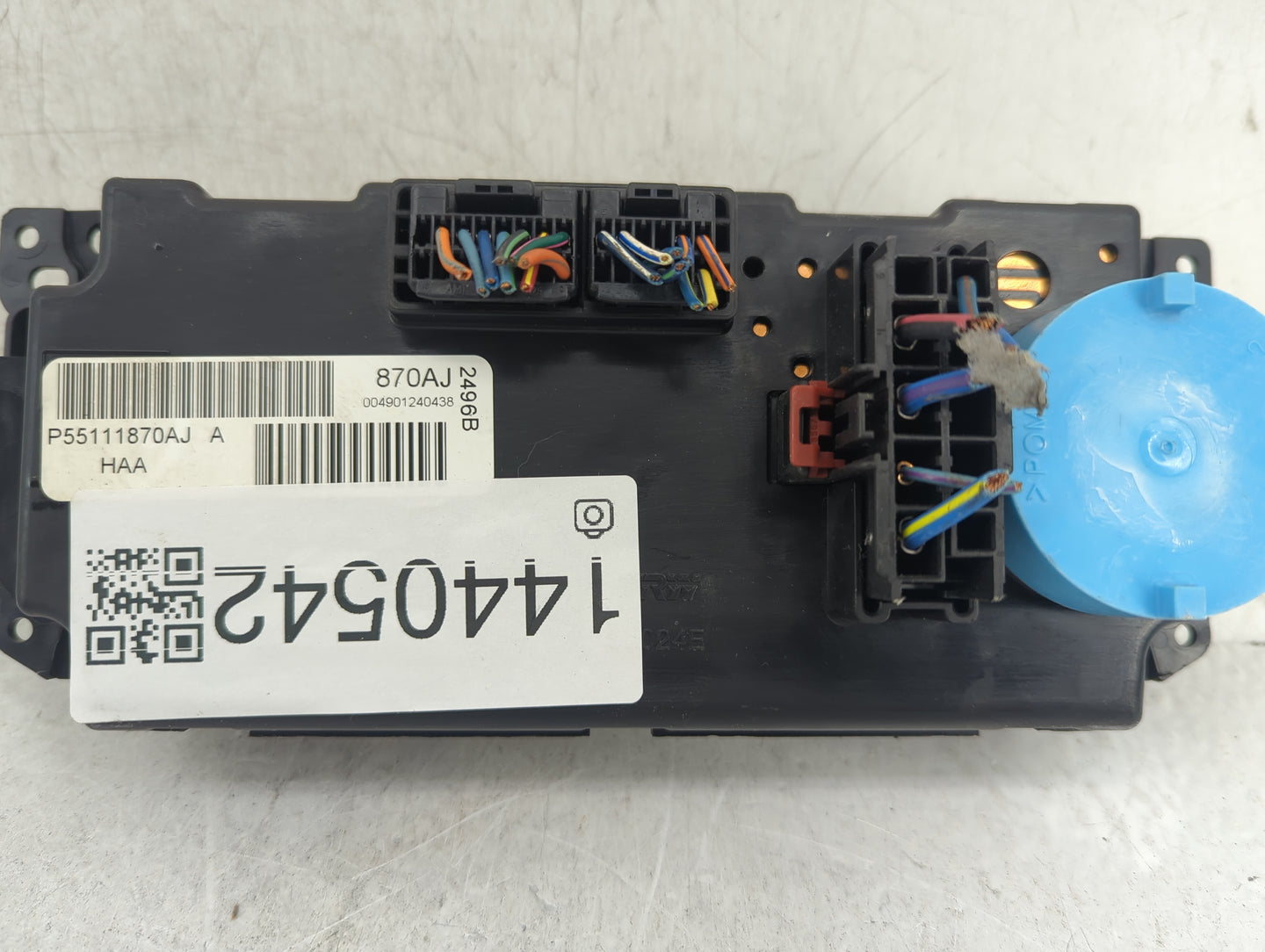 2005-2007 Chrysler 300 Climate Control Module Temperature AC/Heater Replacement P/N:P55111870AJ Fits Fits 2005 2006 2007 OEM