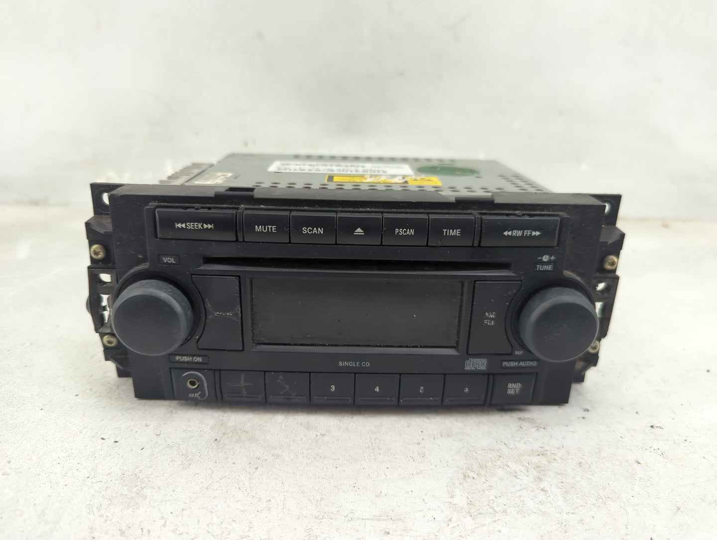 2005-2007 Chrysler 300 Radio AM FM Cd Player Receiver Replacement P/N:P05064173AI Fits Fits 2005 2006 2007 2008 2009 OEM Use