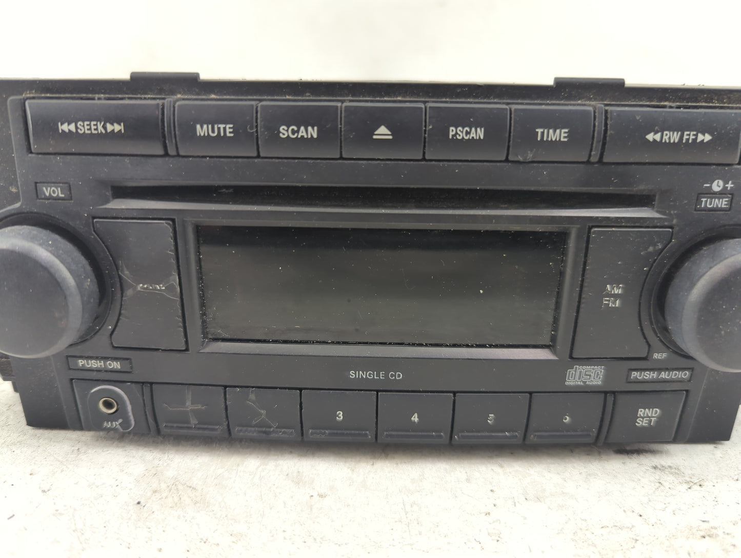 2005-2007 Chrysler 300 Radio AM FM Cd Player Receiver Replacement P/N:P05064173AI Fits Fits 2005 2006 2007 2008 2009 OEM Use