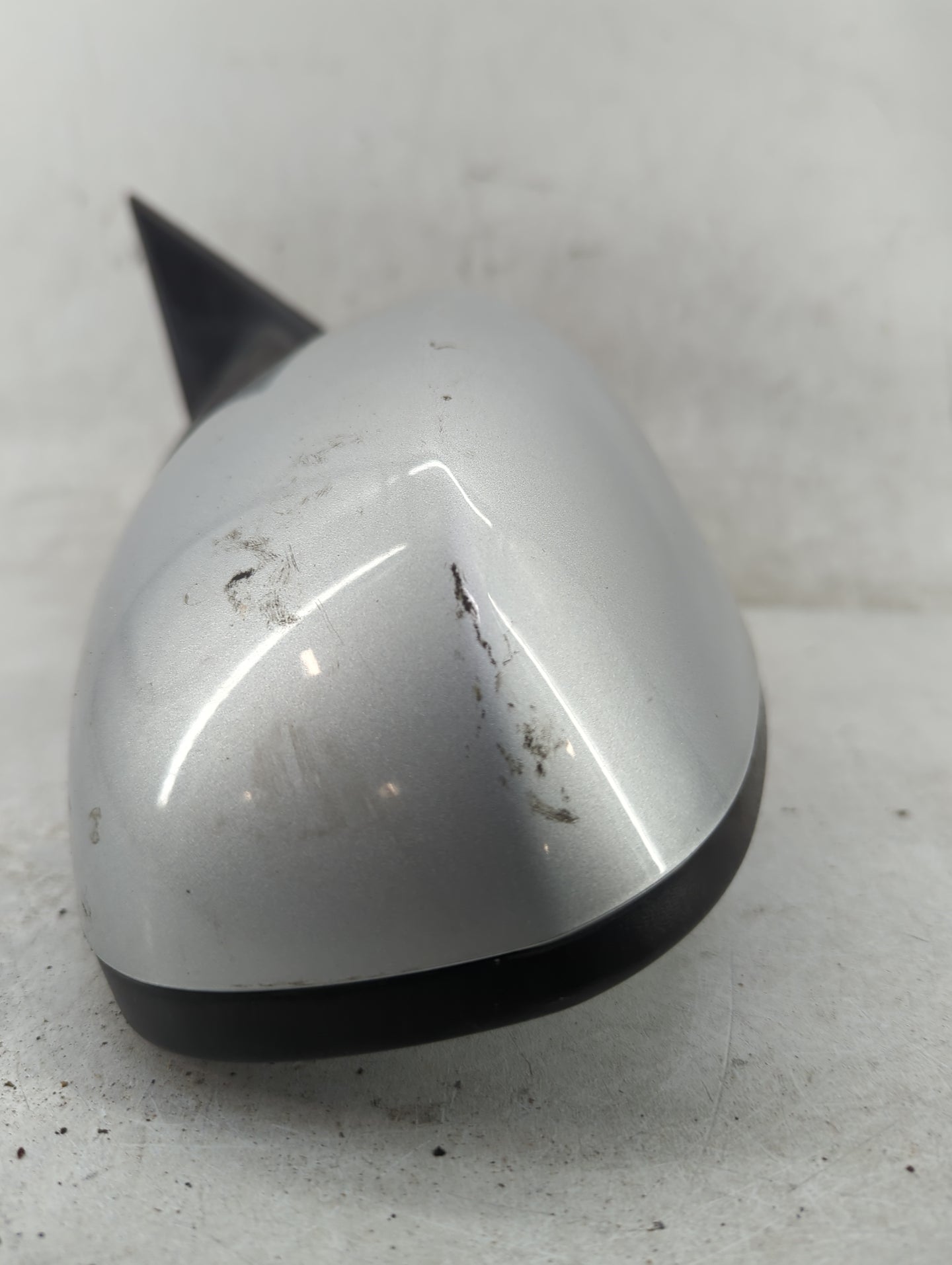 2007 Chrysler 300 Driver Side View Mirror - Left Door Mirror OEM Used - Oemusedautoparts1.com