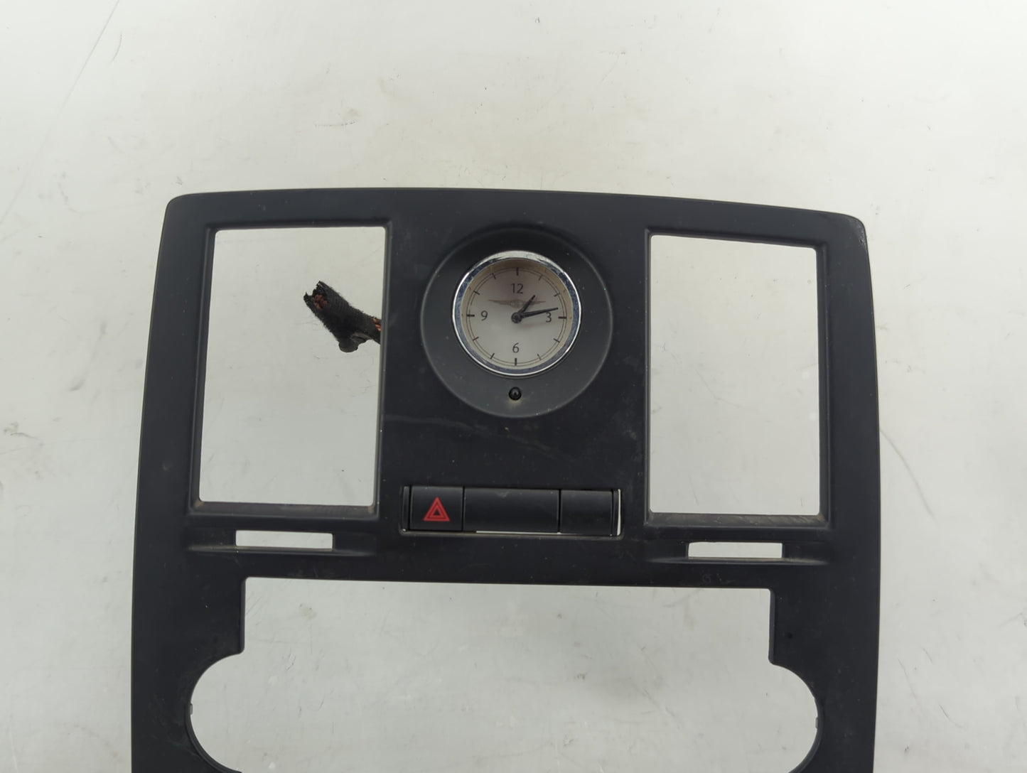 2005-2007 Chrysler 300 Climate Control Module Temperature AC/Heater Replacement P/N:P55111870AJ 55111870AJ Fits OEM Used Aut