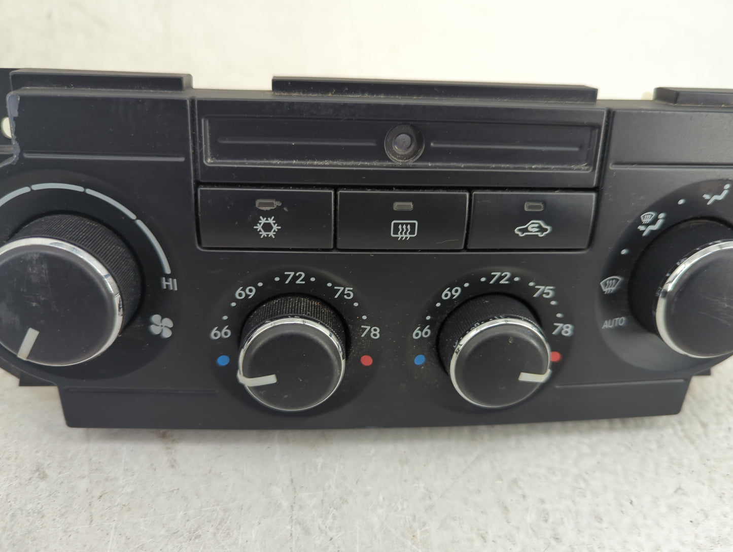 2005-2007 Chrysler 300 Climate Control Module Temperature AC/Heater Replacement P/N:P04596495AJ Fits Fits 2005 2006 2007 OEM