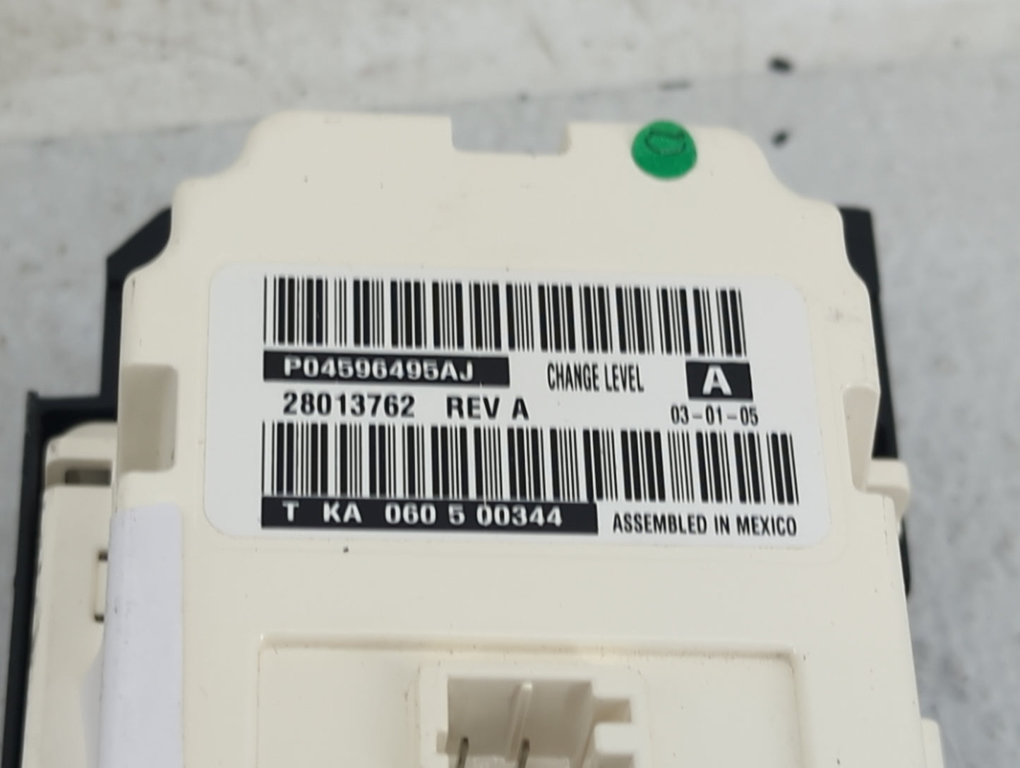 2005-2007 Chrysler 300 Climate Control Module Temperature AC/Heater Replacement P/N:P04596495AJ Fits Fits 2005 2006 2007 OEM