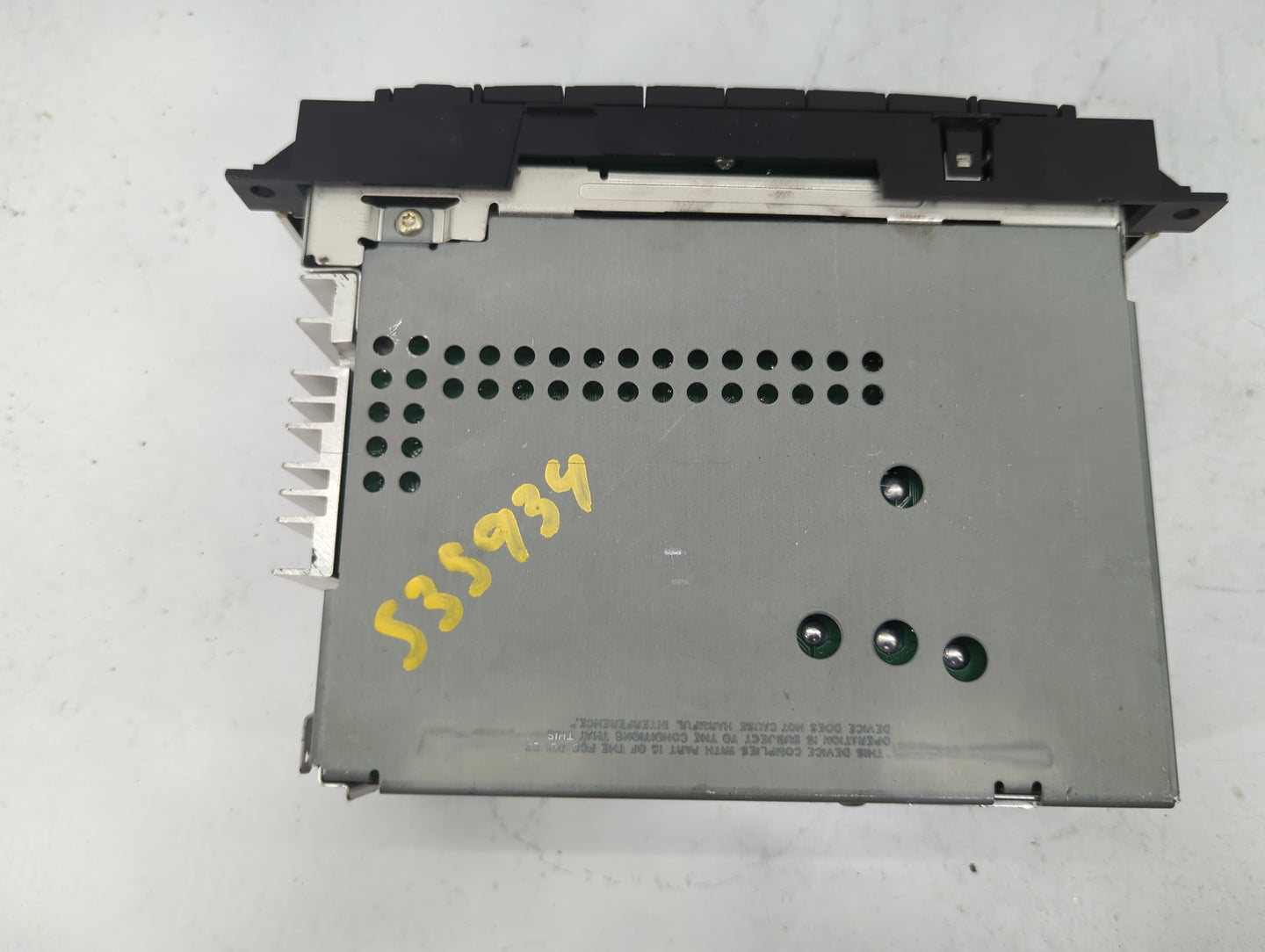 2005-2007 Chrysler 300 Radio AM FM Cd Player Receiver Replacement P/N:P05064171AK Fits Fits 2005 2006 2007 2008 2009 OEM Use