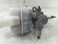 2007 Chrysler 300 Brake Master Cylinder 1466722 - Oemusedautoparts1.com