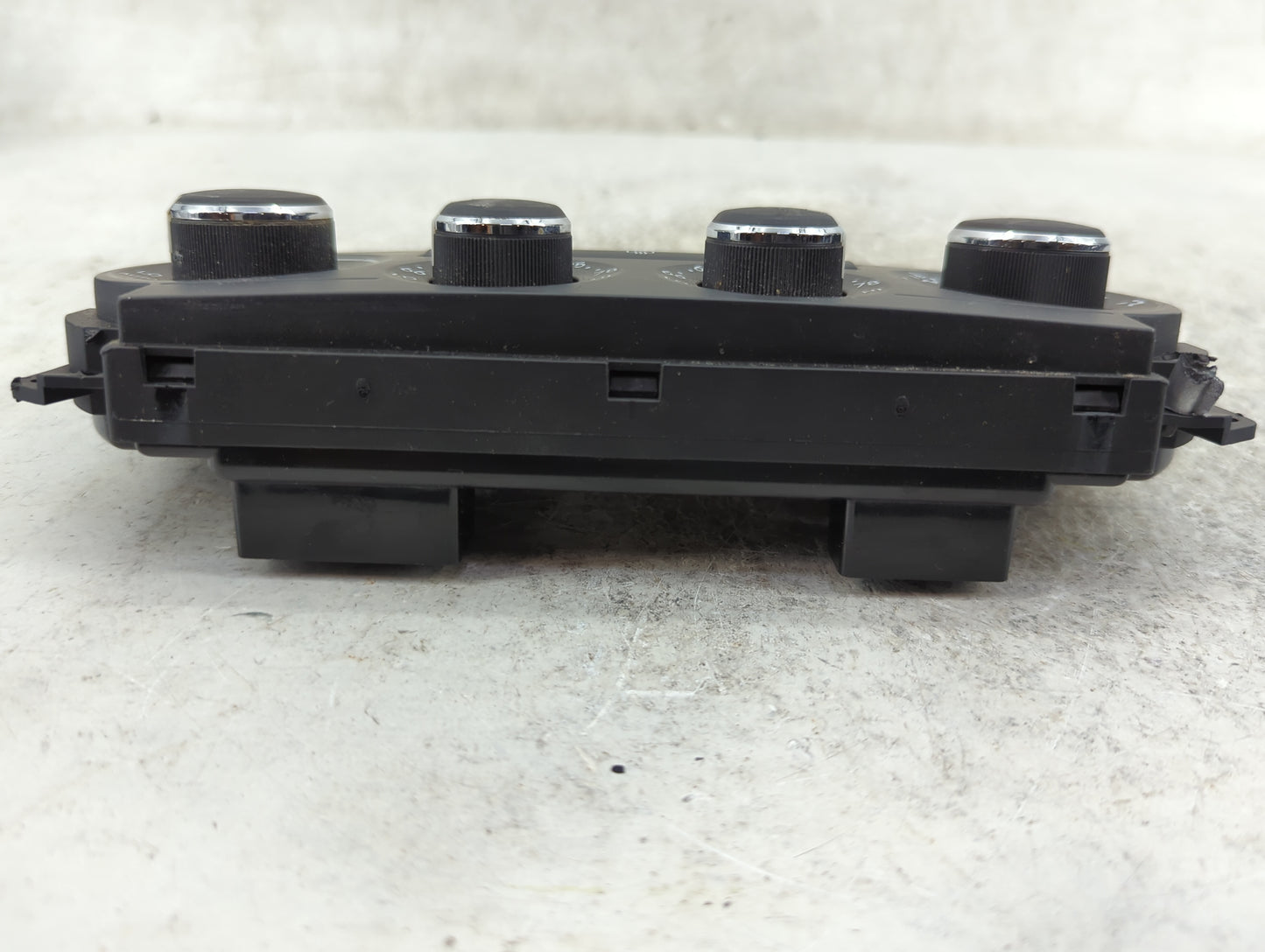 2005-2007 Chrysler 300 Climate Control Module Temperature AC/Heater Replacement P/N:75196 2971150, 978023 Fits Fits 2005 200