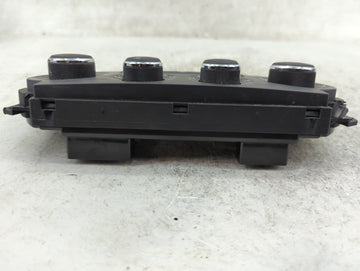 2005-2007 Chrysler 300 Climate Control Module Temperature AC/Heater Replacement P/N:75196 2971150, 978023 Fits Fits 2005 2006 2007 OEM Used Auto Parts