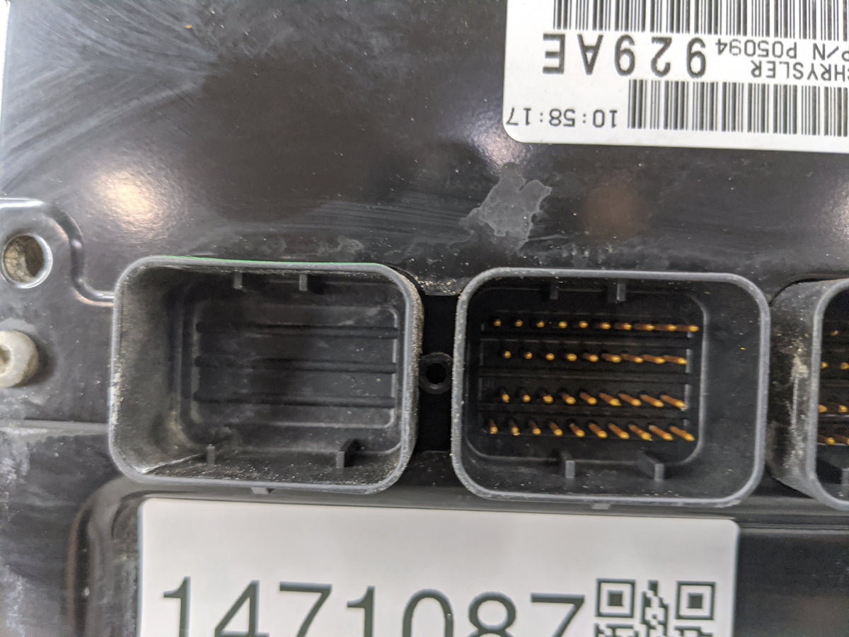 2007 Chrysler 300 PCM Engine Control Computer ECU ECM PCU OEM P/N:P05094929AE P05094911AG OEM Used Auto Parts - Oemusedautop