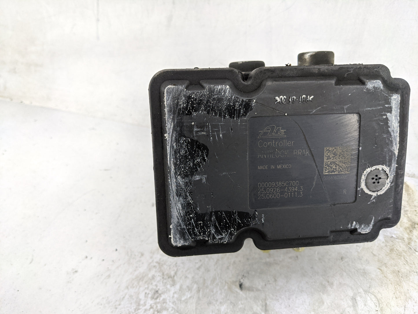 2005-2007 Chrysler 300 ABS Pump Control Module Replacement P/N:00009385C700 25.0926-4394.3 Fits Fits 2005 2006 2007 OEM Used