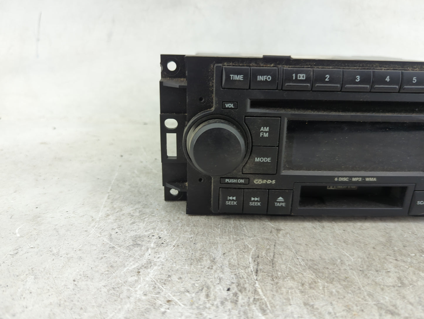 2005-2007 Chrysler 300 Radio AM FM Cd Player Receiver Replacement P/N:P05091523AM TZ1AA2356Z4098 Fits OEM Used Auto Parts - 