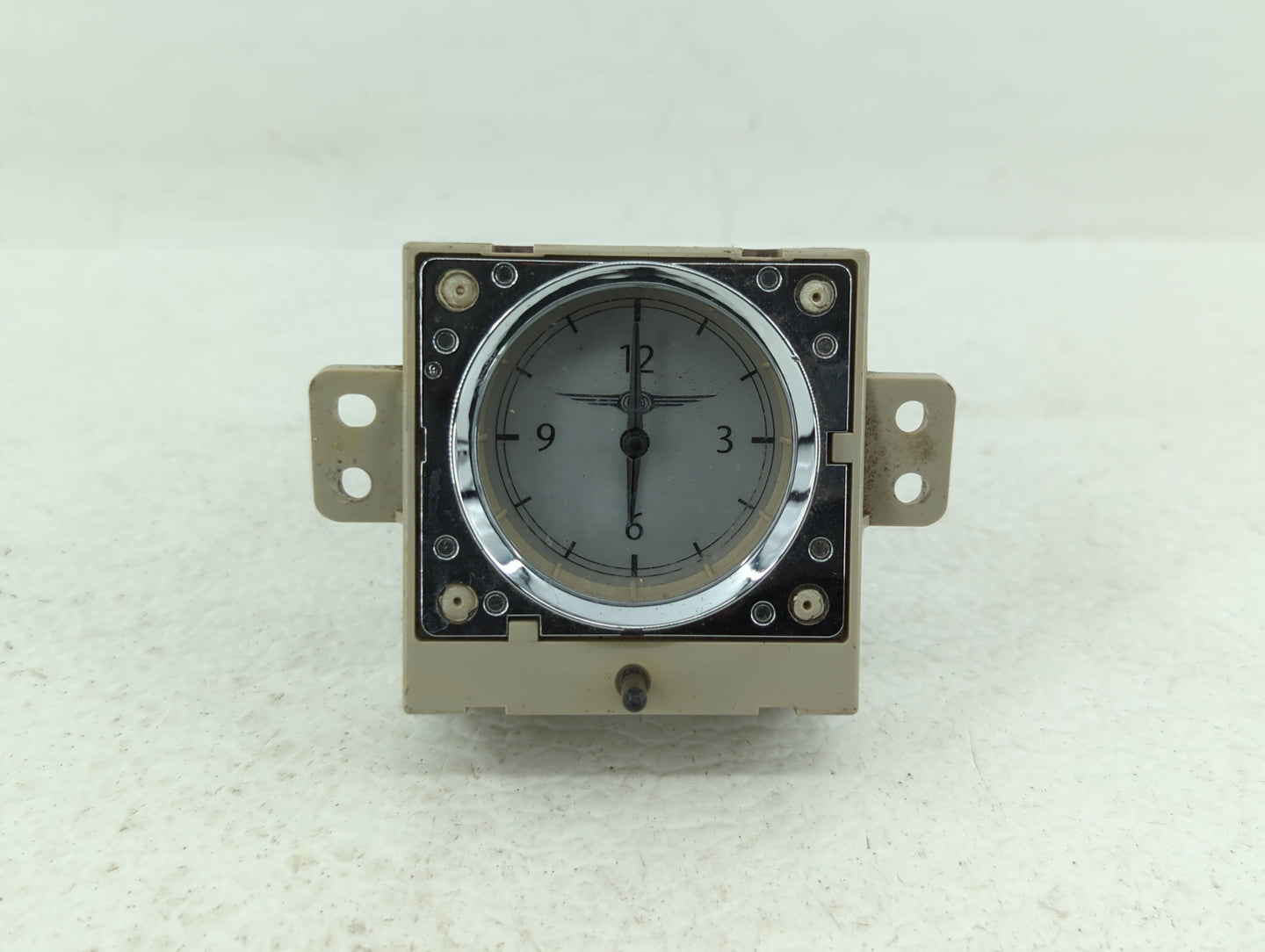 2007 Chrysler 300 Digitial Dash Clock P/N:04602418AH 04602626AB, 04602385AC Fits OEM Used Auto Parts - Oemusedautoparts1.com