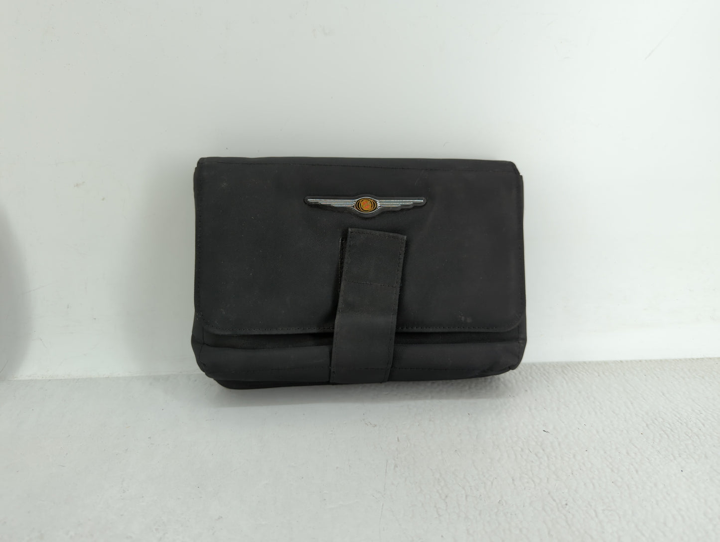 2007 Chrysler 300 Owners Manual Book Guide OEM Used Auto Parts - Oemusedautoparts1.com