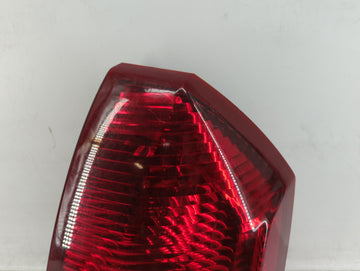 2005-2007 Chrysler 300 Tail Light Assembly Driver Left OEM P/N:58622-E 04805850AD, 04805852AB, 04805850AE Fits Fits 2005 2006 2007 OEM Used Auto Parts