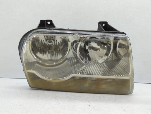 2005-2007 Chrysler 300 Passenger Right Oem Head Light Headlight Lamp - Oemusedautoparts1.com