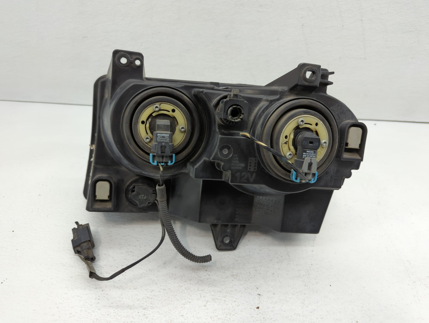 2005-2007 Chrysler 300 Passenger Right Oem Head Light Headlight Lamp - Oemusedautoparts1.com