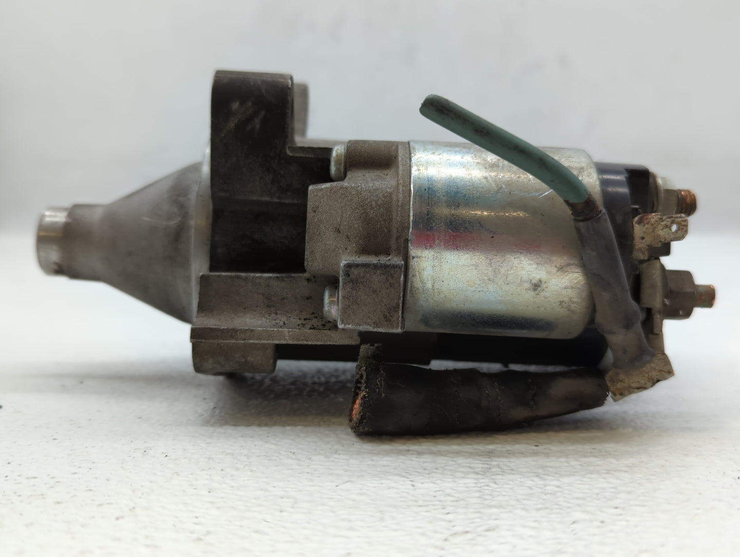 2007-2010 Chrysler 300 Car Starter Motor Solenoid OEM P/N:04801651AA Fits Fits 2007 2008 2009 2010 OEM Used Auto Parts - Oem