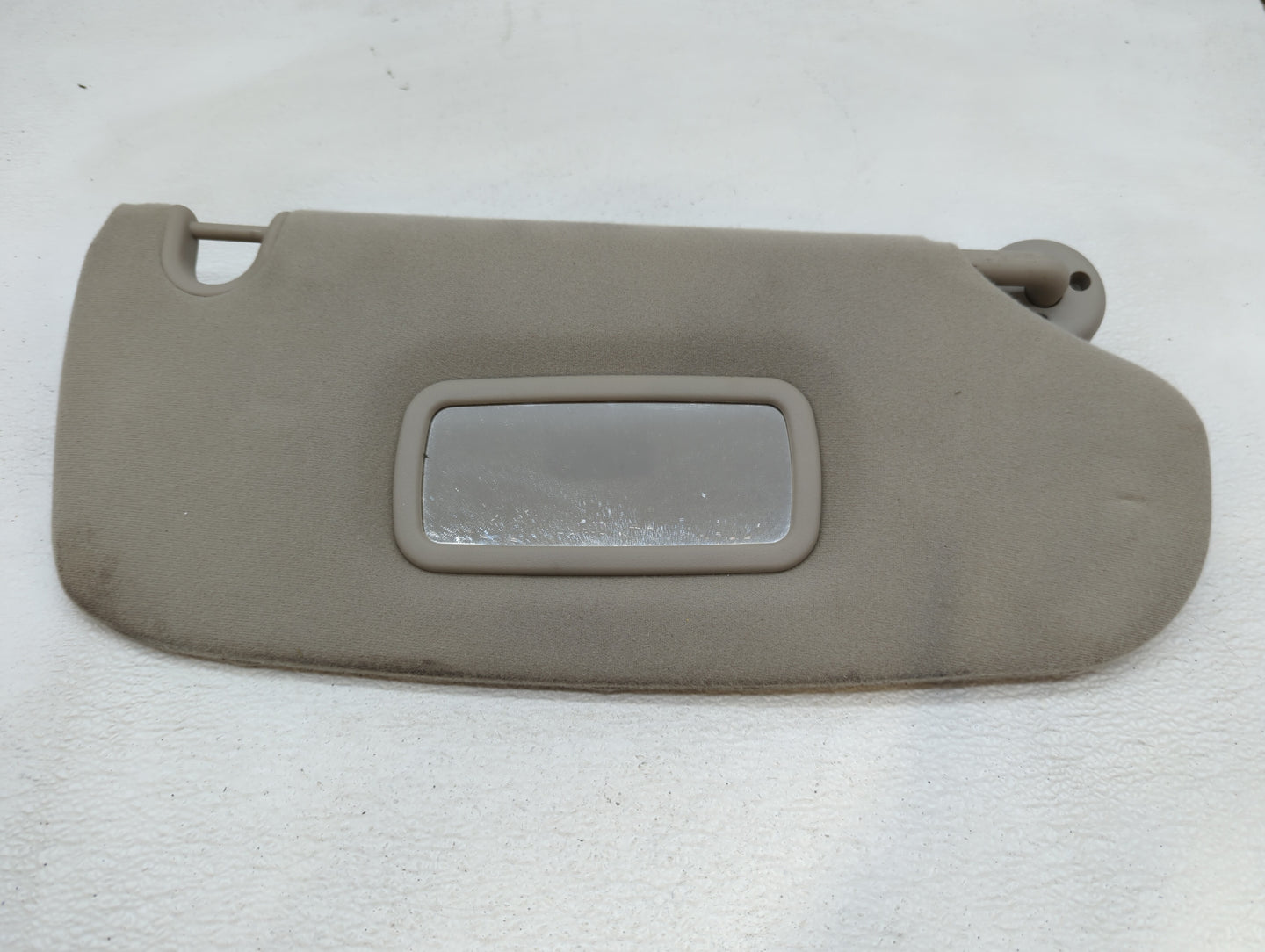 2005-2007 Chrysler 300 Sun Visor Shade Replacement Passenger Right Mirror Fits Fits 2005 2006 2007 OEM Used Auto Parts - Oem
