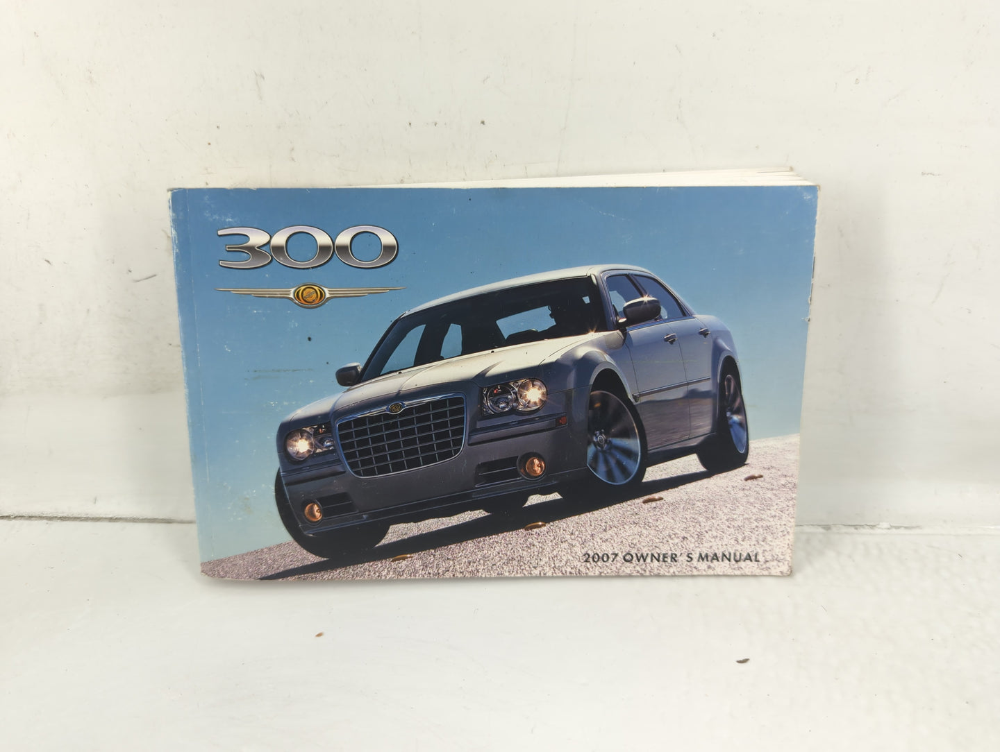 2007 Chrysler 300 Owners Manual Book Guide P/N:81-026-0743 OEM Used Auto Parts - Oemusedautoparts1.com