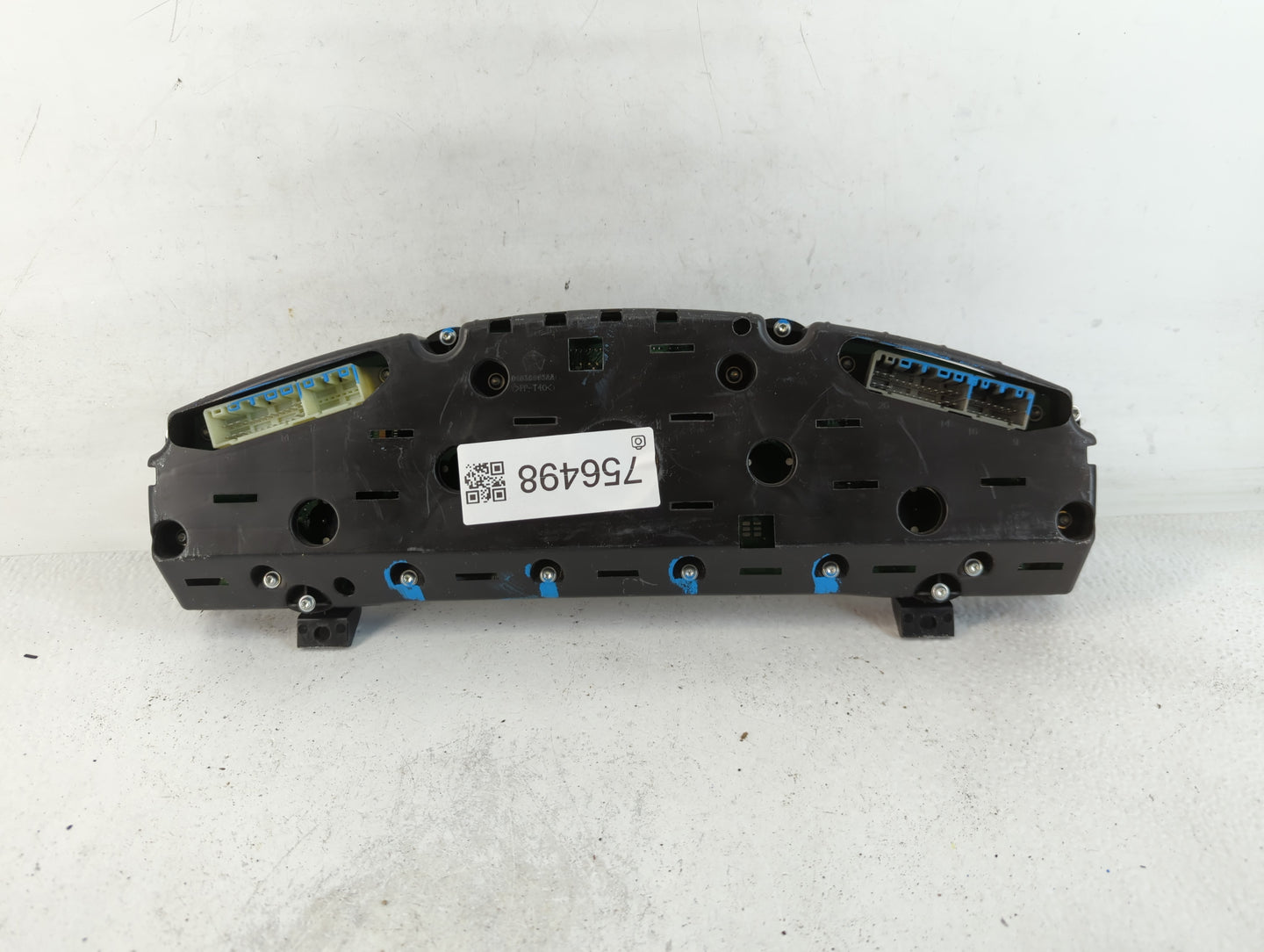 2007 Chrysler 300 Instrument Cluster Speedometer Gauges P/N:P05172056AE Fits OEM Used Auto Parts - Oemusedautoparts1.com