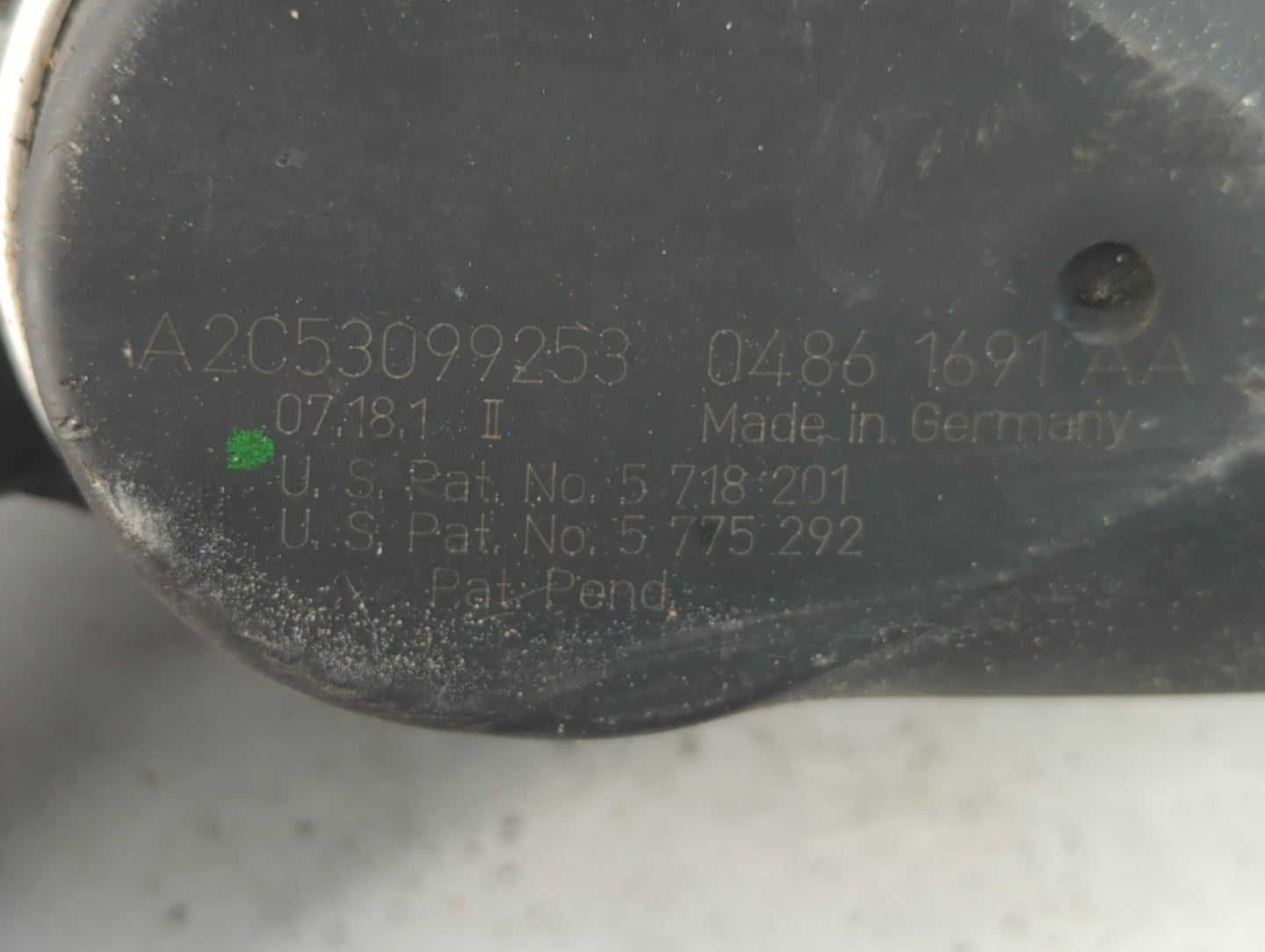 2006-2010 Chrysler 300 Throttle Body P/N:0486 1691 AA Fits Fits 2006 2007 2008 2009 2010 2011 OEM Used Auto Parts - Oemuseda