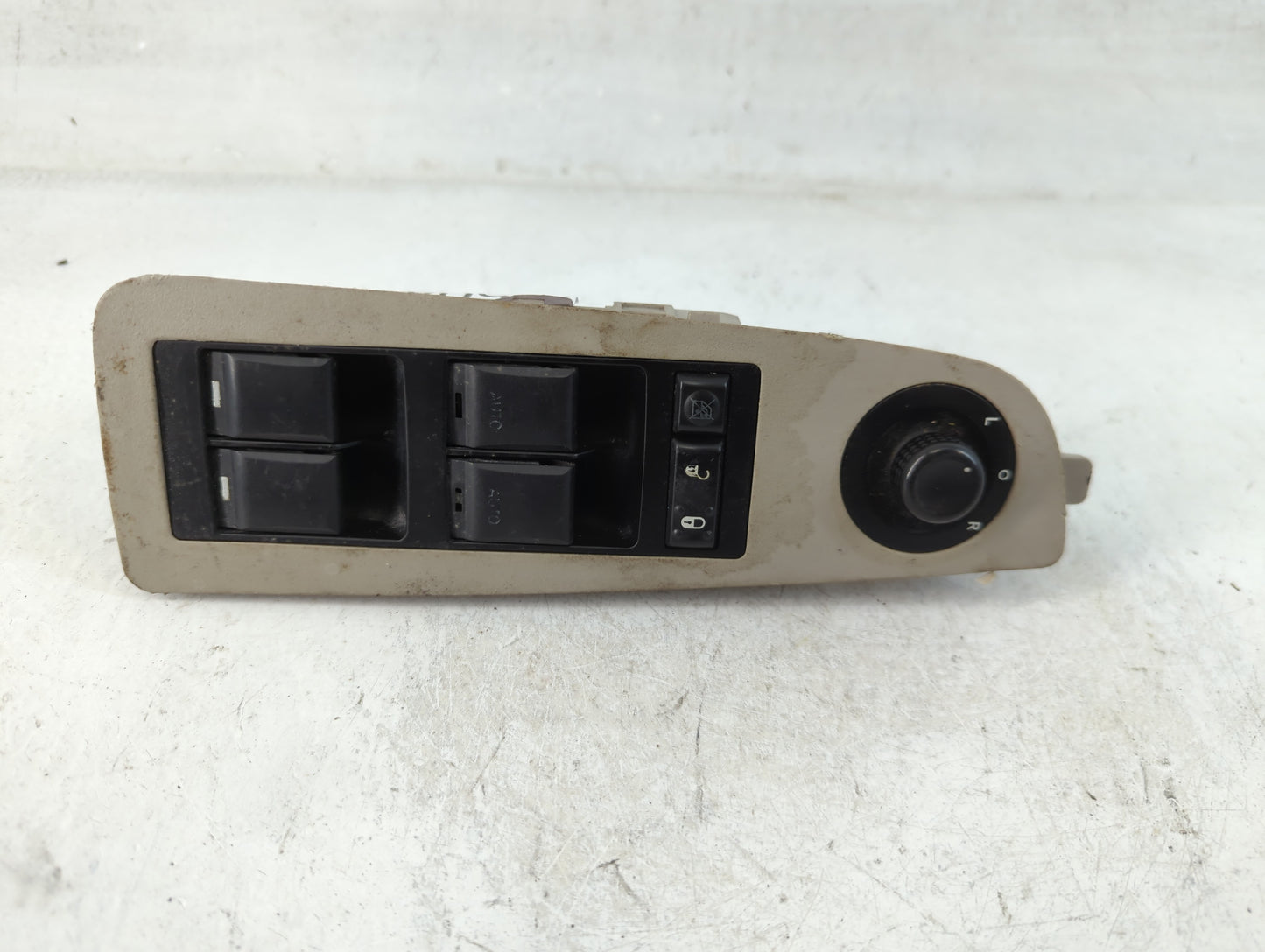 2006-2010 Chrysler 300 Master Power Window Switch Replacement Driver Side Left P/N:04602781AA Fits OEM Used Auto Parts - Oem