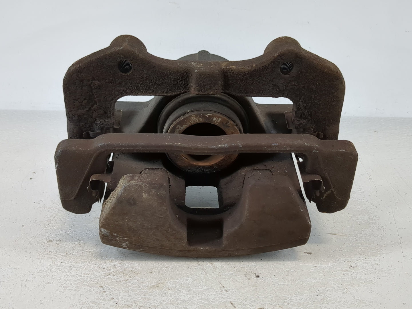 2005-2022 Chrysler 300 Rear Passenger Right Brake Caliper 860334 - Oemusedautoparts1.com