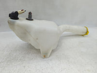 2006-2010 Chrysler 300 Windshield Washer Fluid Reservoir Bottle Oem - Oemusedautoparts1.com