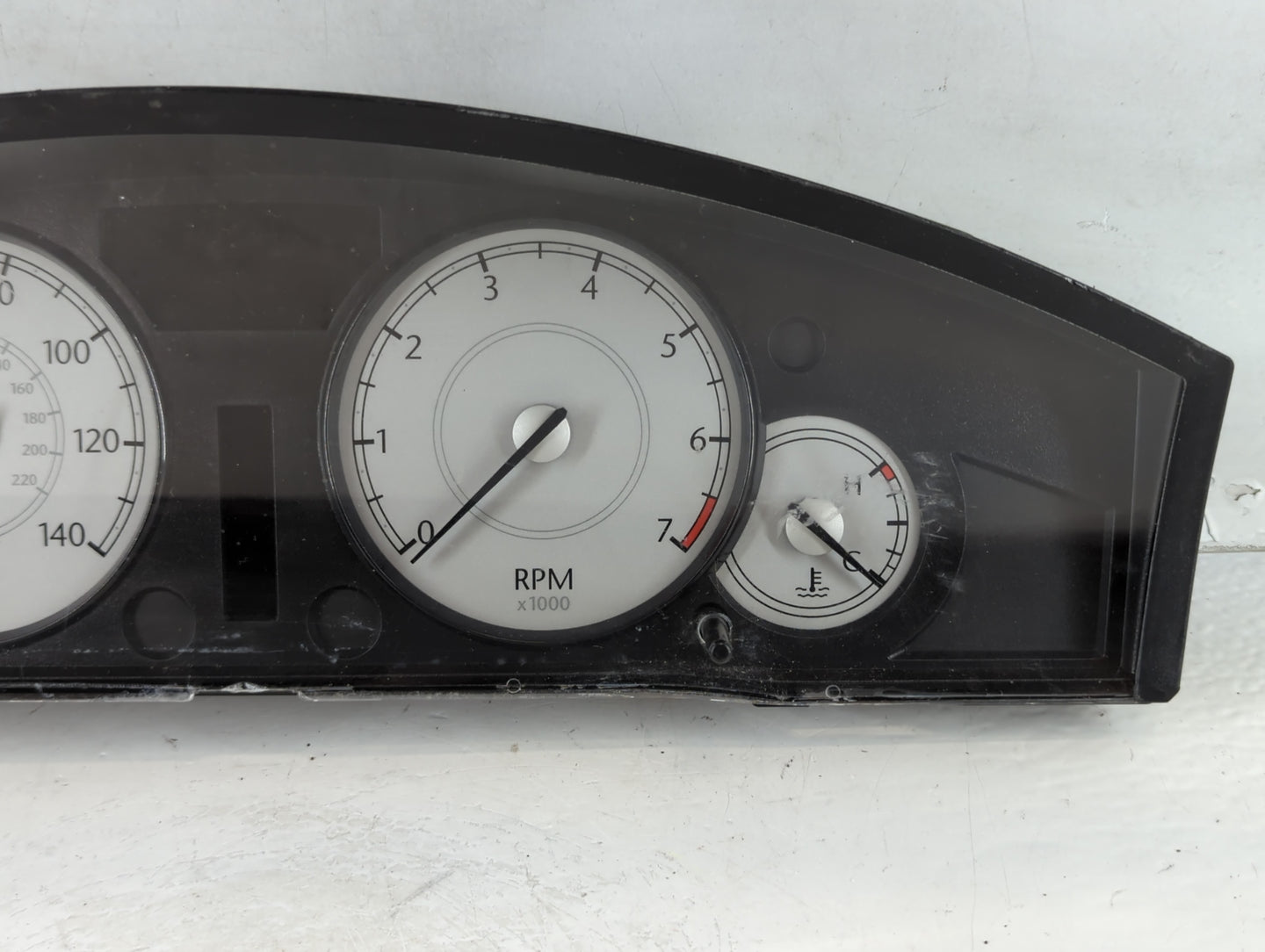 2007 Chrysler 300 Instrument Cluster Speedometer Gauges P/N:P05172056AE Fits OEM Used Auto Parts - Oemusedautoparts1.com