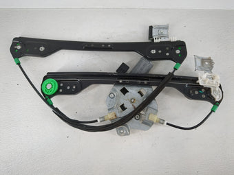 compare product 2005-2010 Chrysler 300 Used Window Regulator Passenger Front 967258