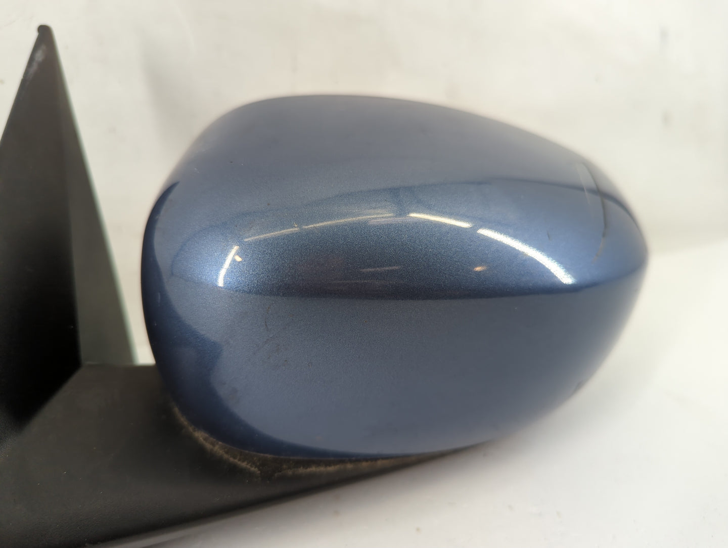 2006-2010 Chrysler 300 Driver Left Side View Manual Door Mirror Blue - Oemusedautoparts1.com